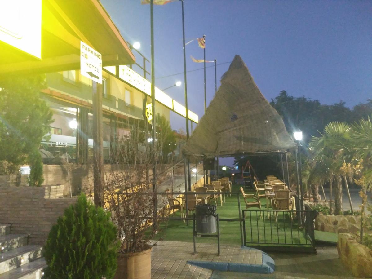 Hotel Mirasierra Baul Екстериор снимка